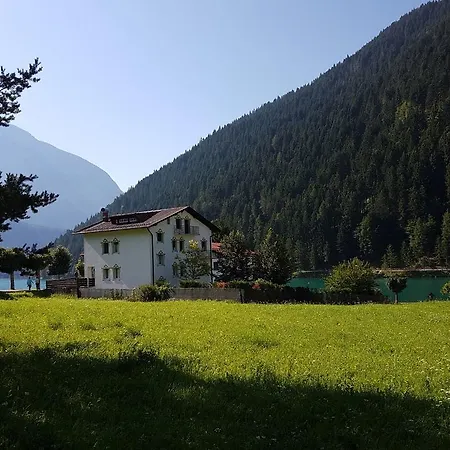 Panorama Sul Lago * ミズリーナ